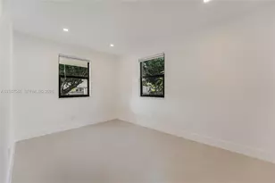 1017 NW 47th St, Miami, FL 33127 - Photo 11