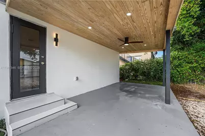 1017 NW 47th St, Miami, FL 33127 - Photo 27