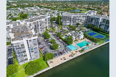 [Address not provided], Hallandale Beach, FL 33009 - Photo 19