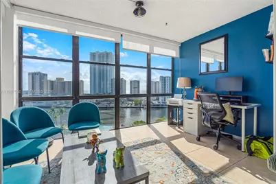 [Address not provided], Hallandale Beach, FL 33009 - Photo 5