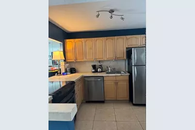 [Address not provided], Hallandale Beach, FL 33009 - Photo 5