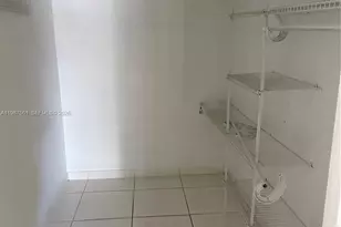 5755 W 20th Ave, Hialeah, FL 33012 - Photo 9