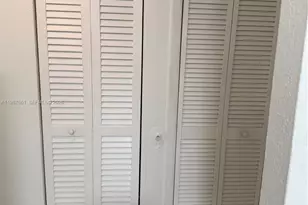 5755 W 20th Ave, Hialeah, FL 33012 - Photo 17