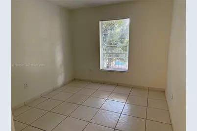 5755 W 20th Ave #201, Hialeah, FL 33012 - Photo 5