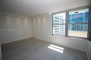 2899 Collins Ave, Miami Beach, FL 33140 - Photo 11