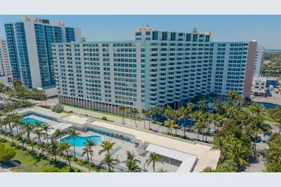 2899 Collins Ave #1422, Miami Beach, FL 33140 - Photo 25