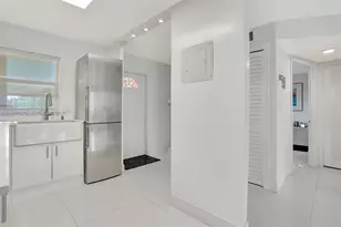 2931 E Sunrise Lakes Dr, Sunrise, FL 33322 - Photo 21