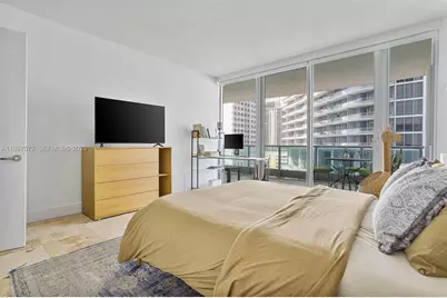 1331 Brickell Bay Dr #1606, Miami, FL 33131 - Photo 13