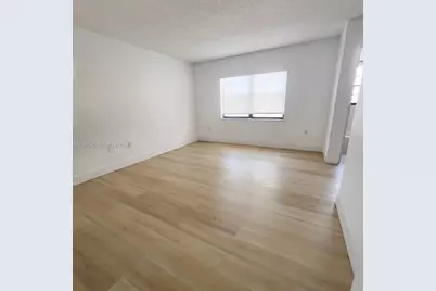 10550 NW 7th Ter #B7, Miami, FL 33172 - Photo 19
