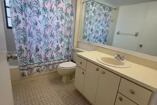 10550 NW 7th Terrace, Miami, FL 33172 - Photo 21
