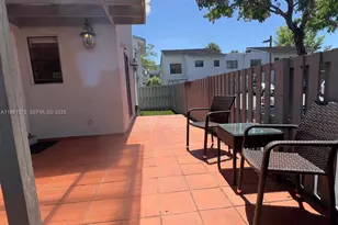 10550 NW 7th Terrace, Miami, FL 33172 - Photo 3