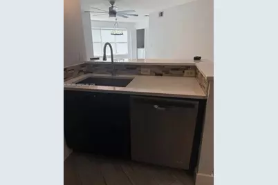 565 Vista Isles Dr #2011, Sunrise, FL 33325 - Photo 3