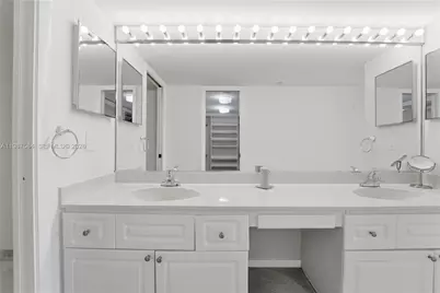 19670 Beach Rd #B323, Tequesta, FL 33469 - Photo 25