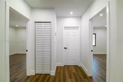 220 NW 144th St, Miami, FL 33168 - Photo 13