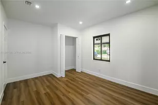 220 NW 144th St, Miami, FL 33168 - Photo 15