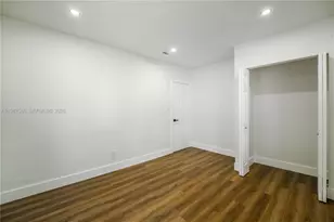 220 NW 144th St, Miami, FL 33168 - Photo 17