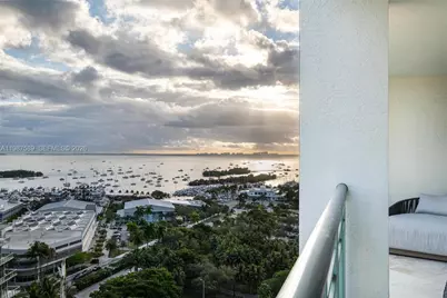 3400 SW 27th Ave #1706, Miami, FL 33133 - Photo 3