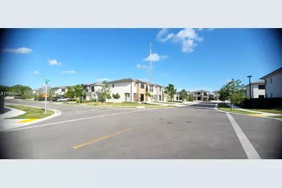 110 NW 11th Ct, Florida City, FL 33034 - Photo 3