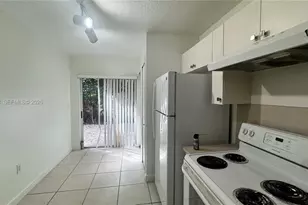 1260 SE 31st Ct, Homestead, FL 33035 - Photo 11