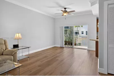 630 SE 15th St #5, Fort Lauderdale, FL 33316 - Photo 5