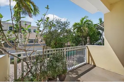 630 SE 15th St #5, Fort Lauderdale, FL 33316 - Photo 9