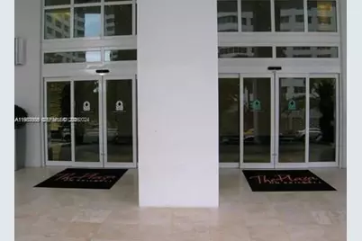 950 S Brickell Bay #1109, Miami, FL 33131 - Photo 13