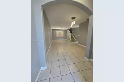 5630 NW 107th Ave #1605, Doral, FL 33178 - Photo 3