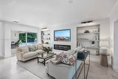 10235 SW 58th Ct, Pinecrest, FL 33156 - Photo 17