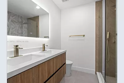 610 NE 164th Ter, North Miami Beach, FL 33162 - Photo 17