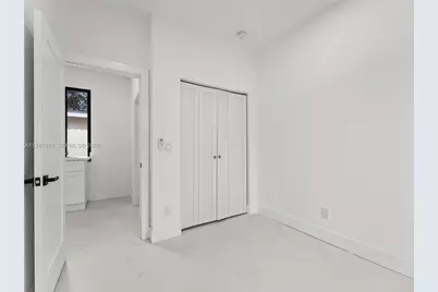 610 NE 164th Ter, North Miami Beach, FL 33162 - Photo 49