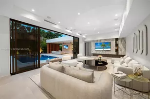 4041 S Le Jeune Rd, Miami, FL 33146 - Photo 29