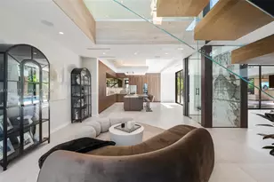 4041 S Le Jeune Rd, Miami, FL 33146 - Photo 23