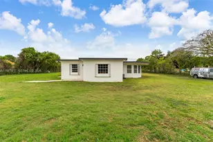 9840 SW 60th St, Miami, FL 33173 - Photo 5