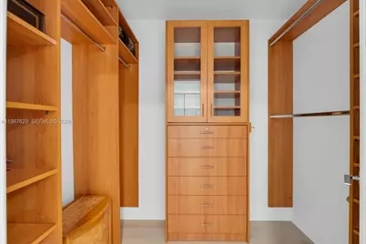 1455 Ocean Dr #909, Miami Beach, FL 33139 - Photo 15