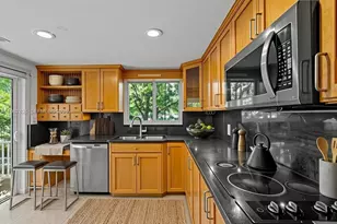 4000 Alhambra Cir, Coral Gables, FL 33146 - Photo 11