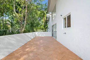 4000 Alhambra Cir, Coral Gables, FL 33146 - Photo 29