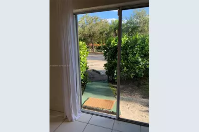 1200 Mariposa Ave #E104, Coral Gables, FL 33146 - Photo 11