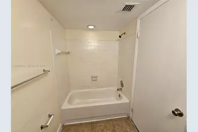 5686 Rock Island Rd #126, Tamarac, FL 33319 - Photo 15