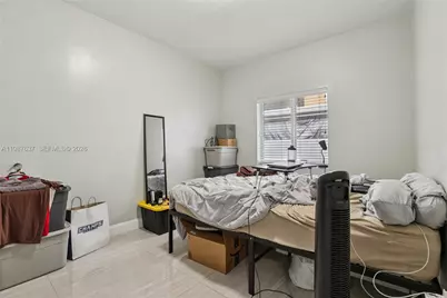 2317 NW 87th St, Miami, FL 33147 - Photo 23