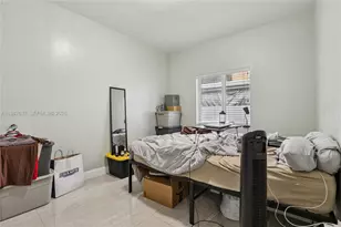 2317 NW 87th St, Miami, FL 33147 - Photo 23
