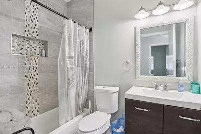 2317 NW 87th St, Miami, FL 33147 - Photo 19