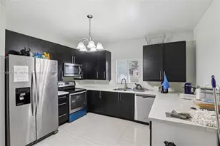 2317 NW 87th St, Miami, FL 33147 - Photo 17