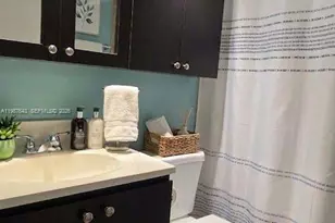 5055 NW 7th St, Miami, FL 33126 - Photo 23