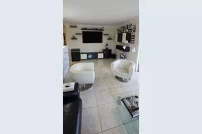 5055 NW 7th St #206, Miami, FL 33126 - Photo 3