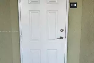 230 NW 109th Ave, Miami, FL 33172 - Photo 5