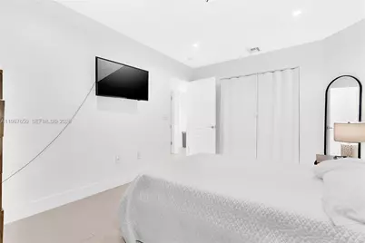 8858 SW 214th St, Cutler Bay, FL 33189 - Photo 31