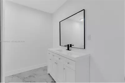 1163 SE 6th Ct, Dania Beach, FL 33004 - Photo 25