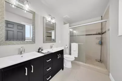 16382 SW 75th St, Miami, FL 33193 - Photo 29