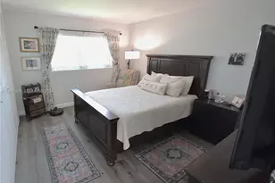 2572 E Emory Dr, West Palm Beach, FL 33415 - Photo 21