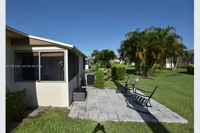 2572 E Emory Dr #F, West Palm Beach, FL 33415 - Photo 33